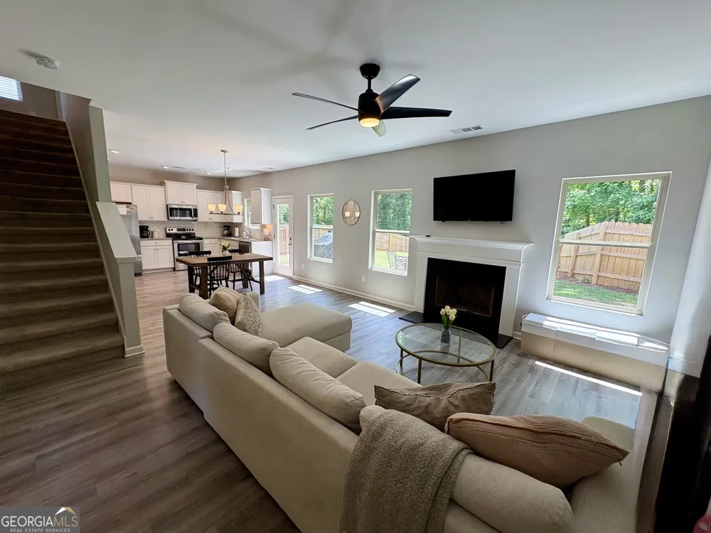 142 Sourwood LN Temple, GA 30179