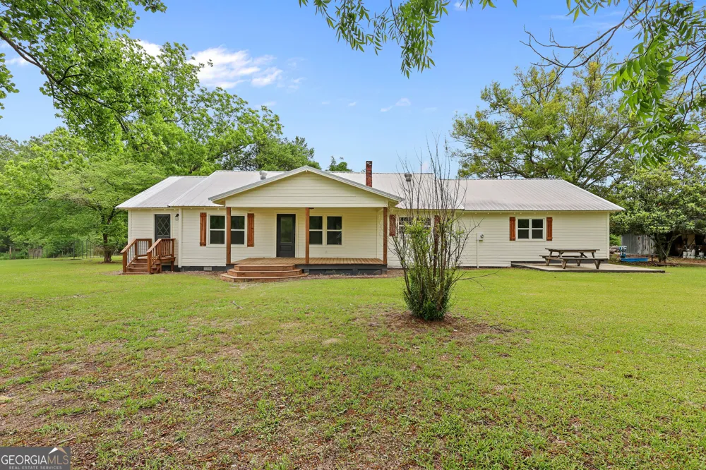1535 W River RD Rhine, GA 31077
