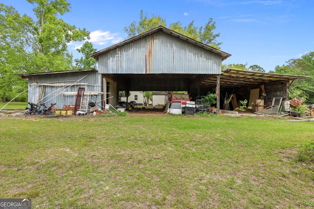 1535 W River RD Rhine, GA 31077