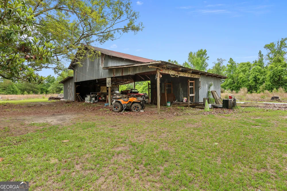 1535 W River RD Rhine, GA 31077
