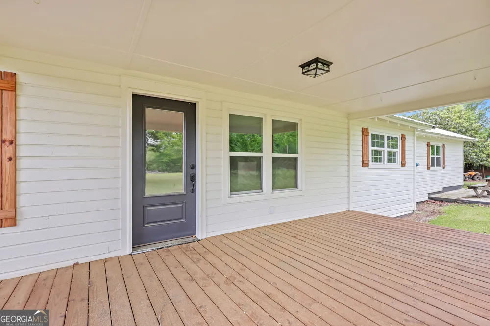 1535 W River RD Rhine, GA 31077