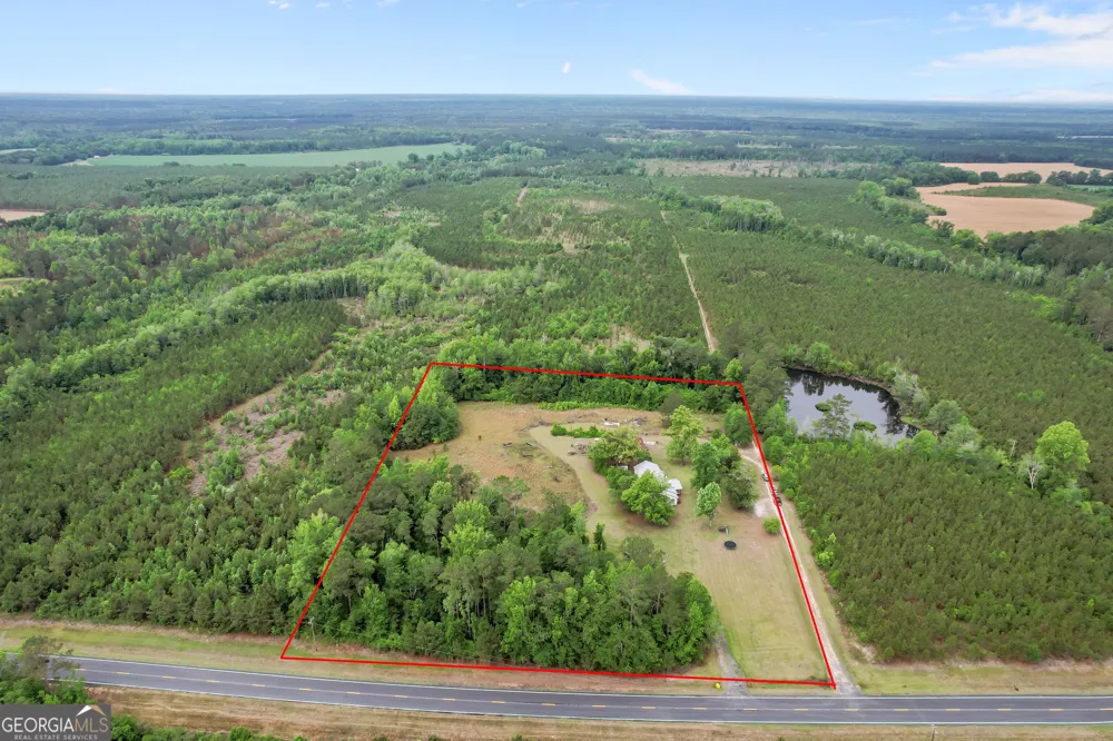 1535 W River RD Rhine, GA 31077