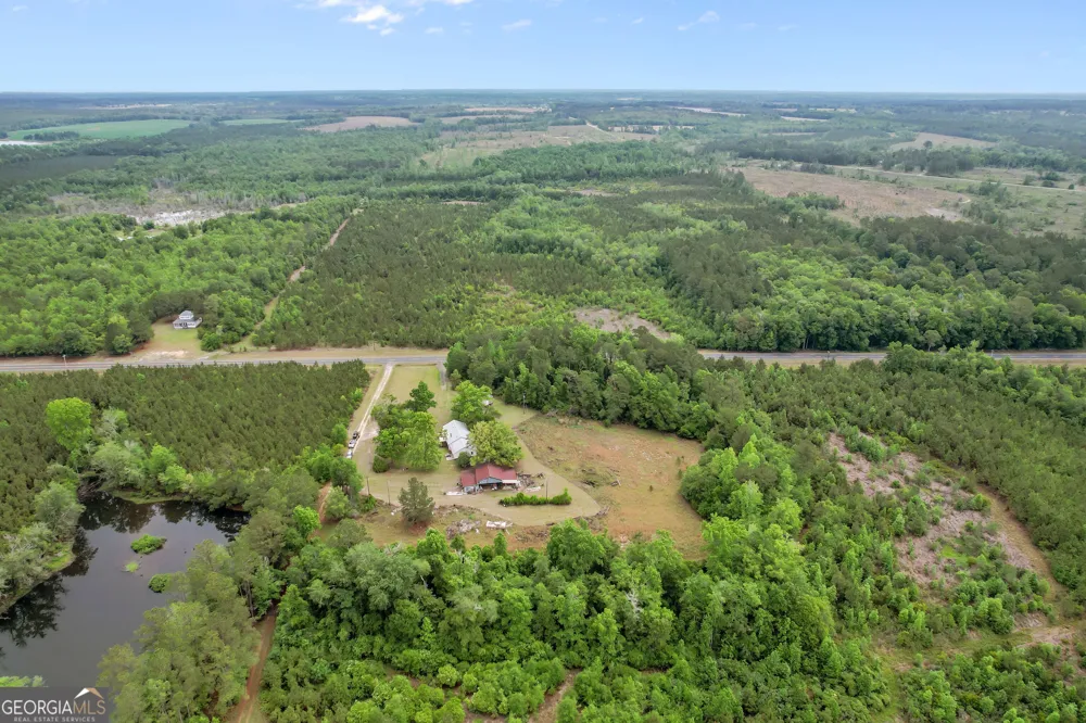 1535 W River RD Rhine, GA 31077