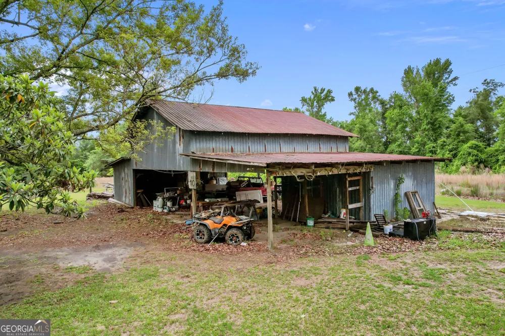 1535 W River RD Rhine, GA 31077