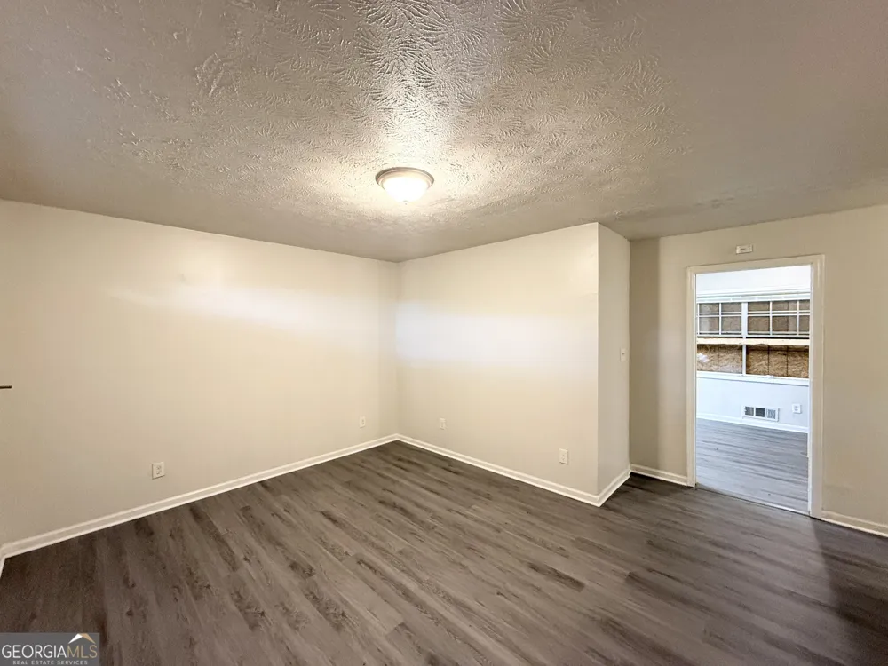 1465 Holcomb AVE East Point, GA 30344