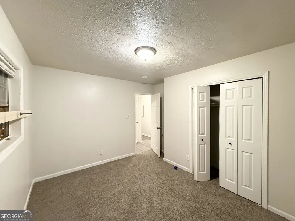 1465 Holcomb AVE East Point, GA 30344