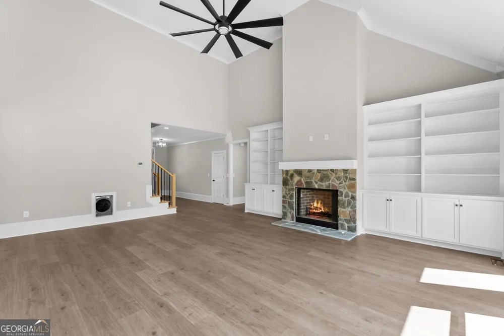 1300 Manjula LN Watkinsville, GA 30677