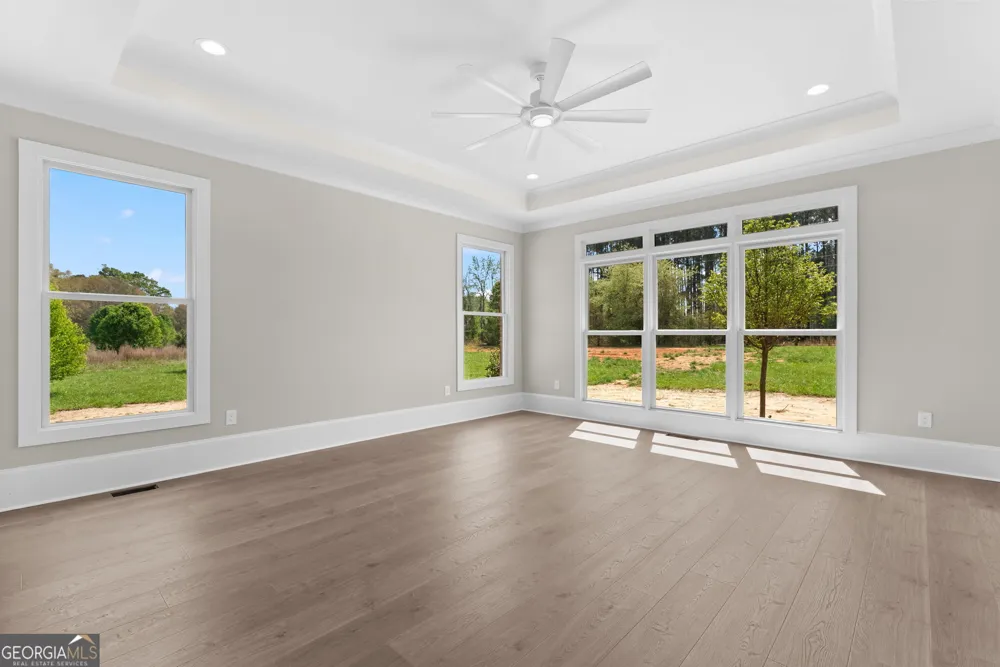 1300 Manjula LN Watkinsville, GA 30677