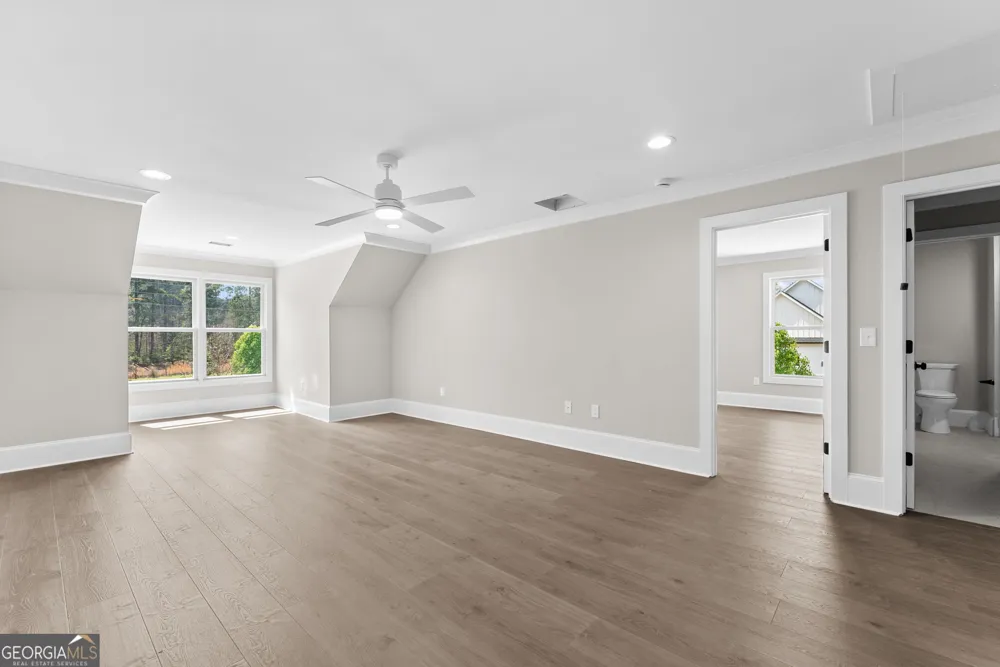 1300 Manjula LN Watkinsville, GA 30677