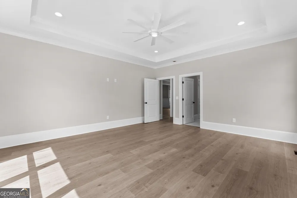 1300 Manjula LN Watkinsville, GA 30677
