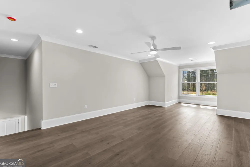 1300 Manjula LN Watkinsville, GA 30677