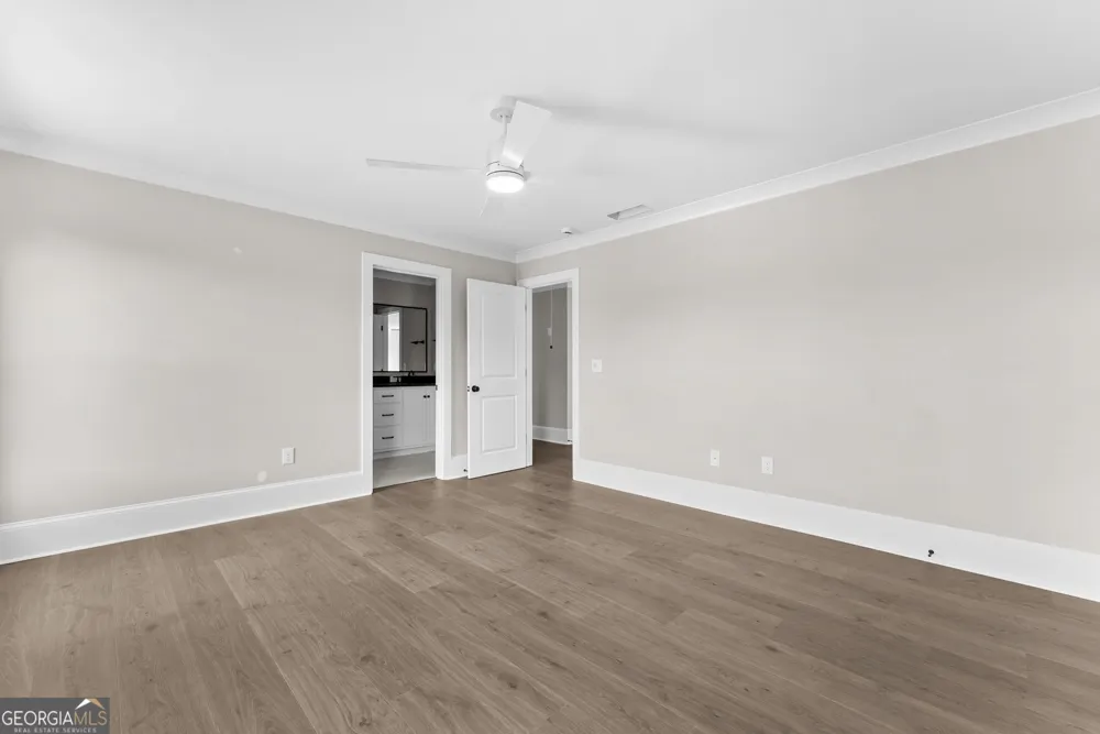1300 Manjula LN Watkinsville, GA 30677