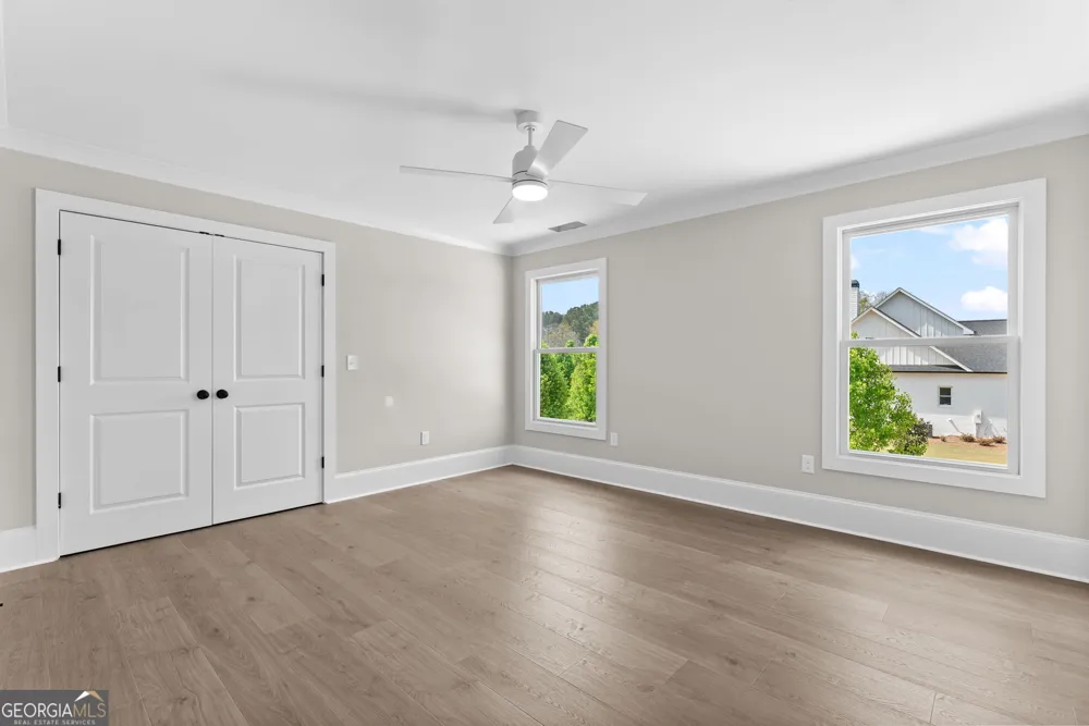 1300 Manjula LN Watkinsville, GA 30677