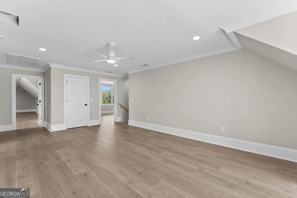 1300 Manjula LN Watkinsville, GA 30677