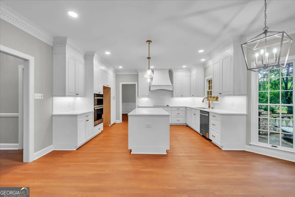 1015 Cherokee RD Perry, GA 31069
