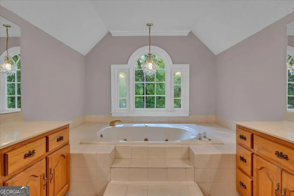 1015 Cherokee RD Perry, GA 31069