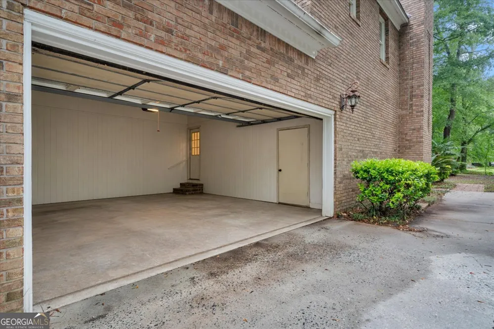 1015 Cherokee RD Perry, GA 31069