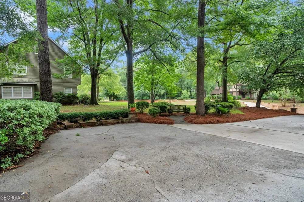 1015 Cherokee RD Perry, GA 31069