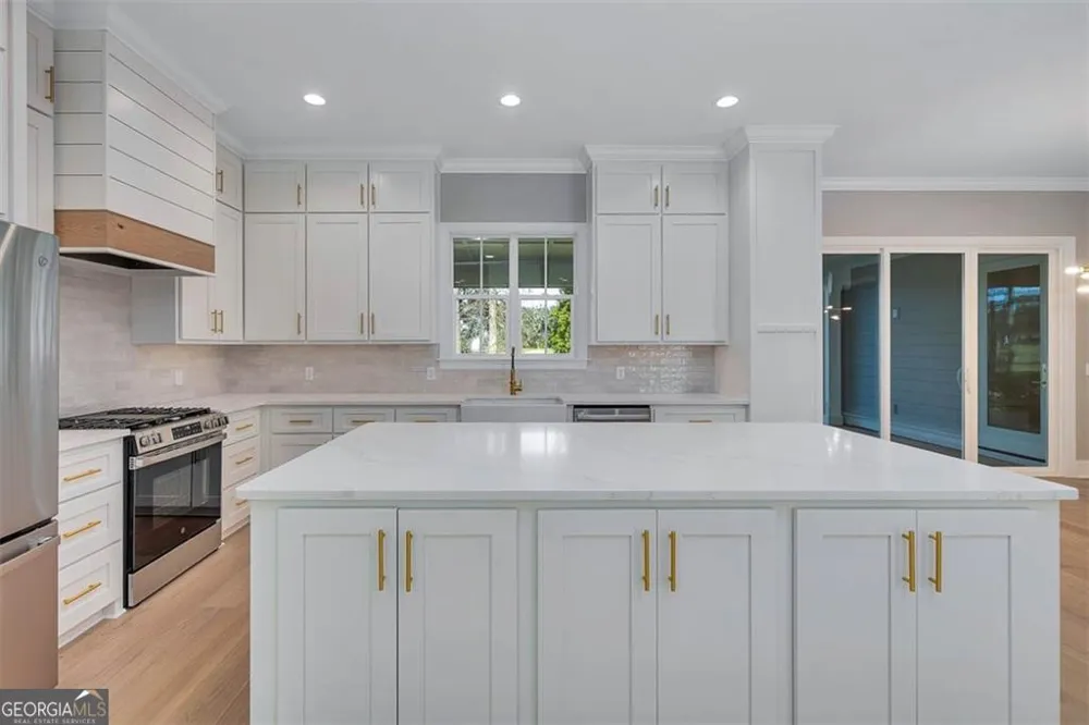 1479 Sanctuary Wynd Waverly, GA 31565