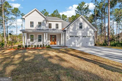 39 Oak Grove CT