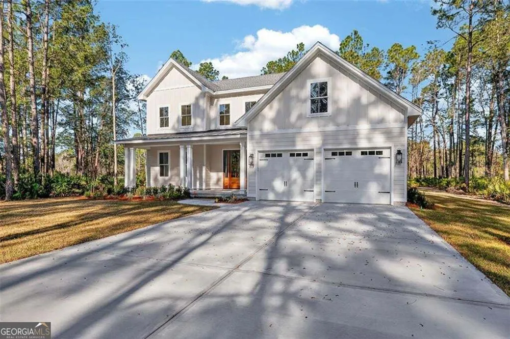 39 Oak Grove CT Waverly, GA 31565
