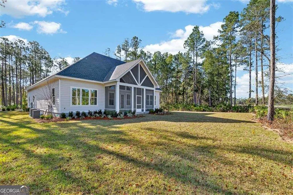 39 Oak Grove CT Waverly, GA 31565