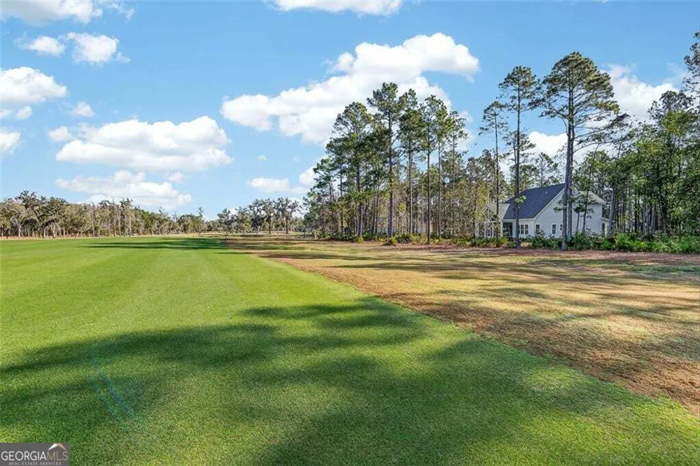 39 Oak Grove CT Waverly, GA 31565