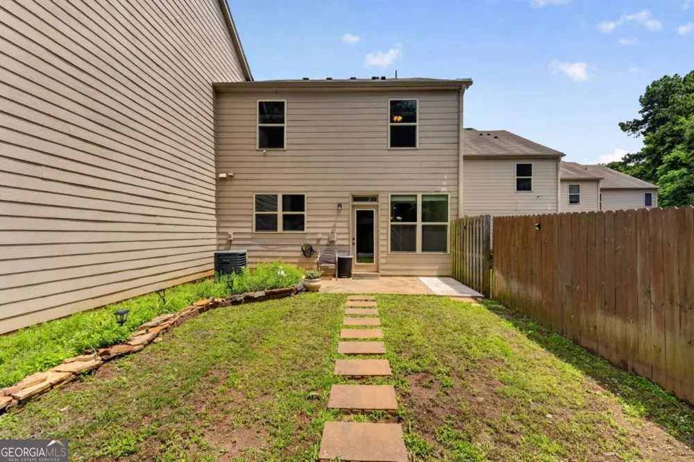 6522 Story CIR Norcross, GA 30093