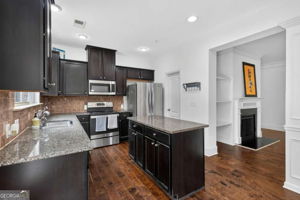 6522 Story CIR Norcross, GA 30093