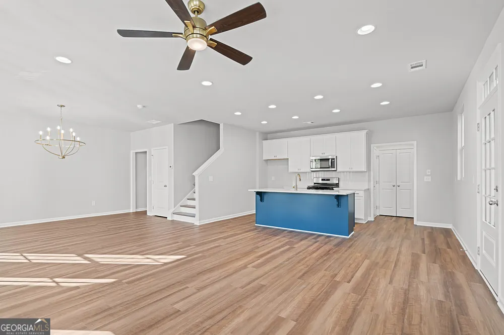 41 Hydrangea LN Auburn, GA 30011
