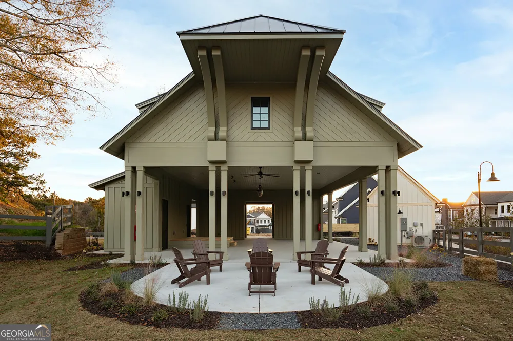 41 Hydrangea LN Auburn, GA 30011