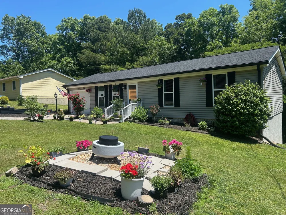 391 Oak Tree RD Ringgold, GA 30736