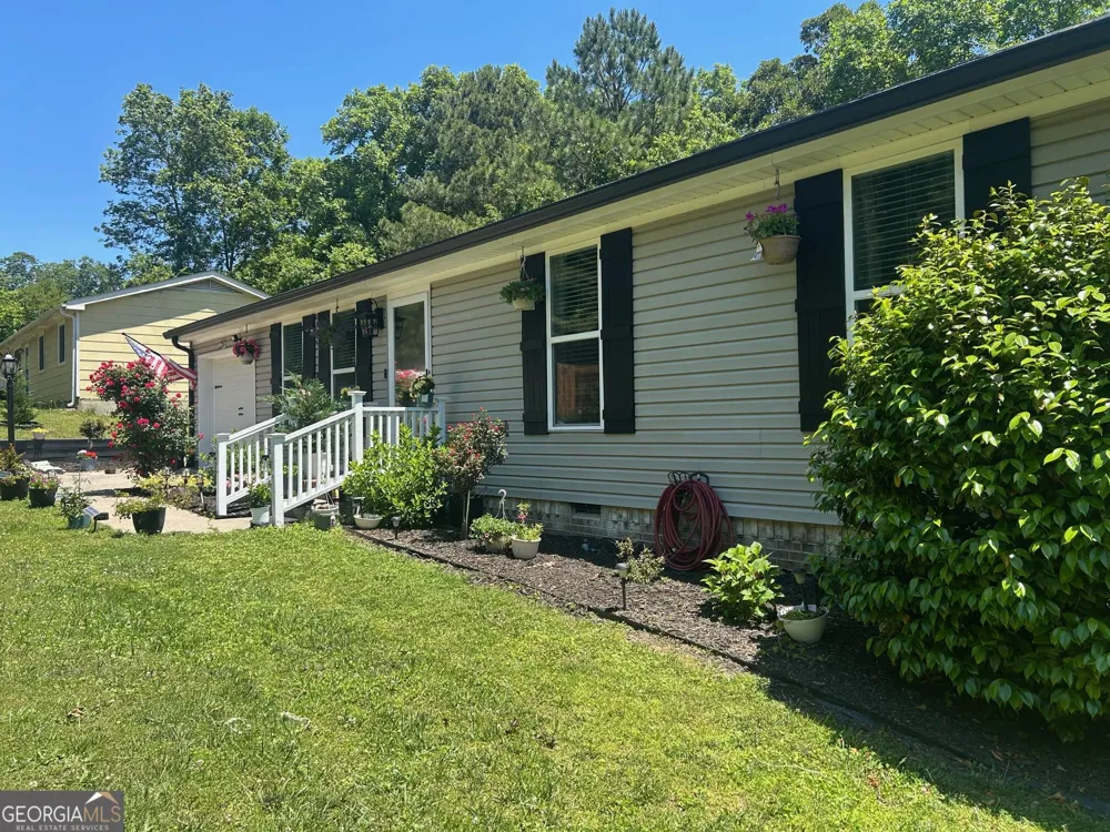 391 Oak Tree RD Ringgold, GA 30736