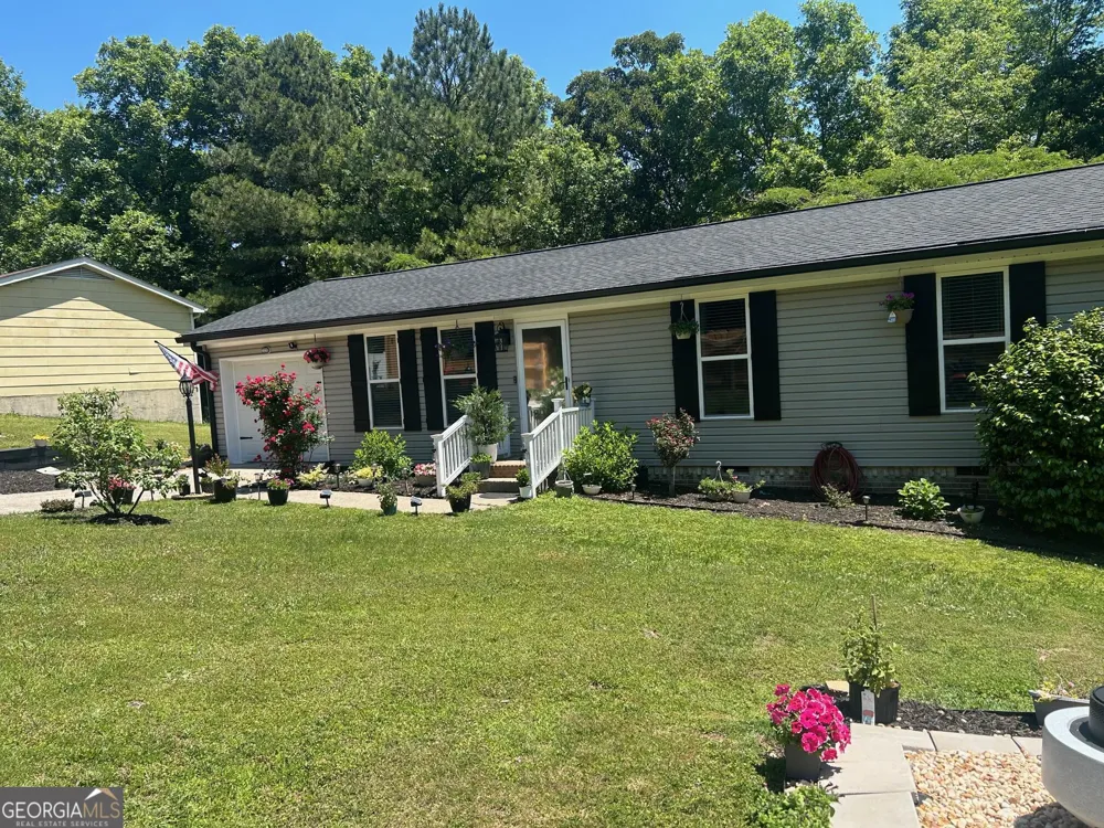 391 Oak Tree RD Ringgold, GA 30736