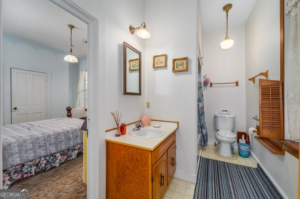 212 Butler ST Waycross, GA 31501