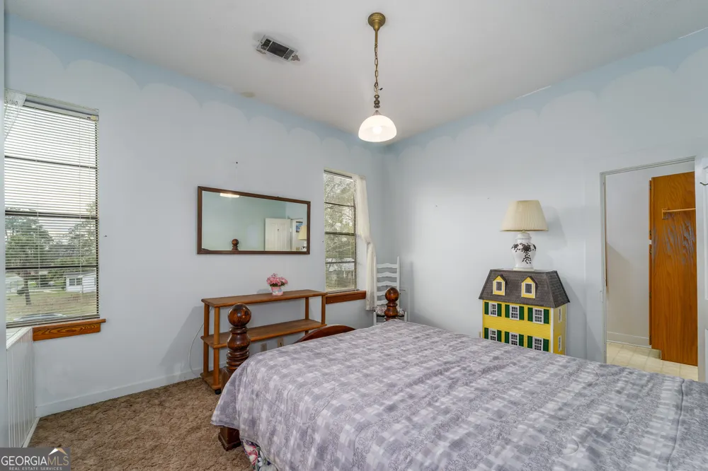 212 Butler ST Waycross, GA 31501