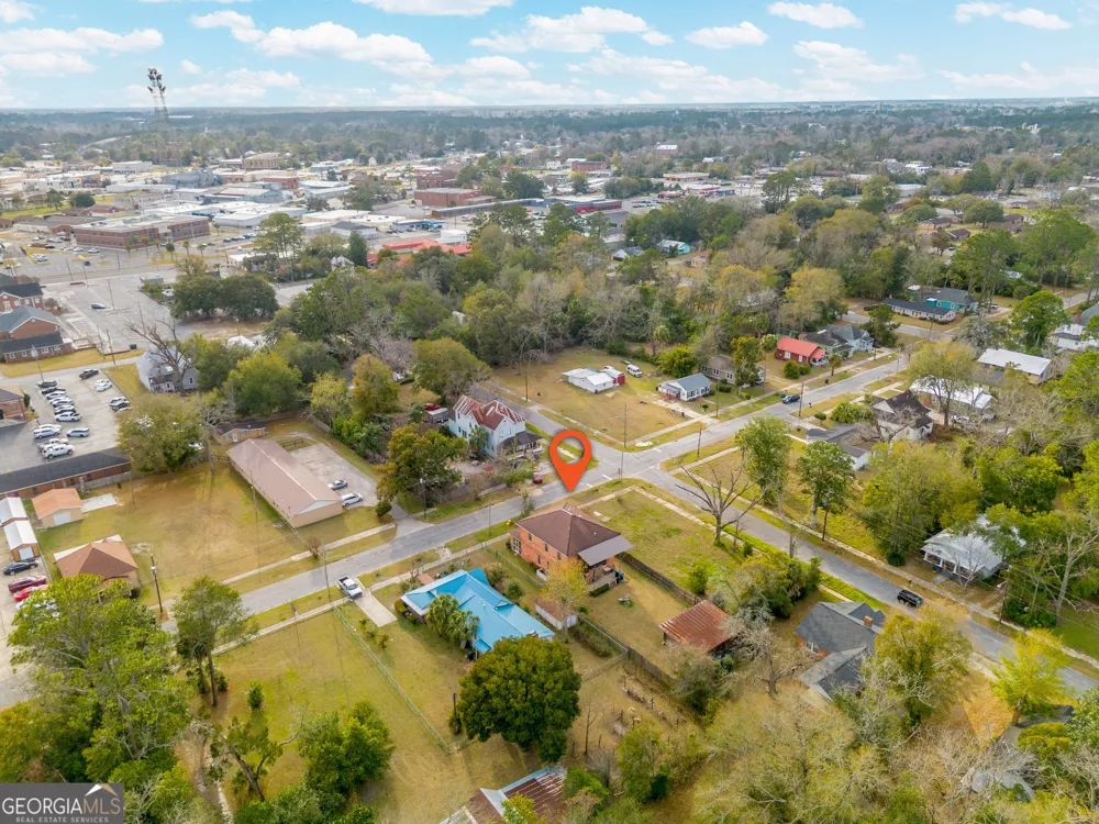 212 Butler ST Waycross, GA 31501