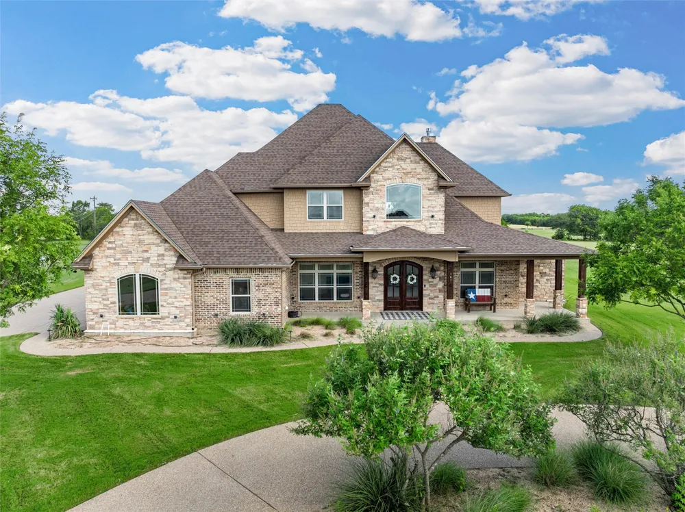 161 Rancho Lorena Drive Lorena, TX 76655