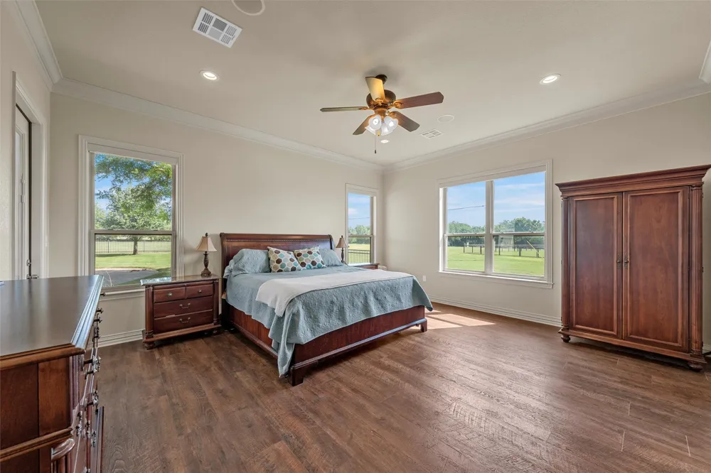 161 Rancho Lorena Drive Lorena, TX 76655