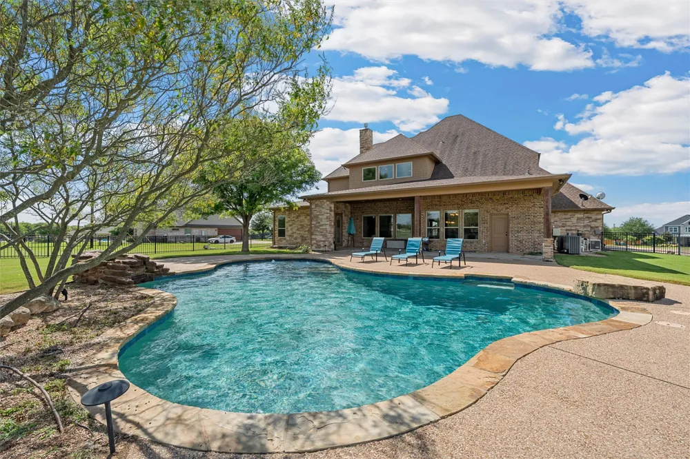 161 Rancho Lorena Drive Lorena, TX 76655
