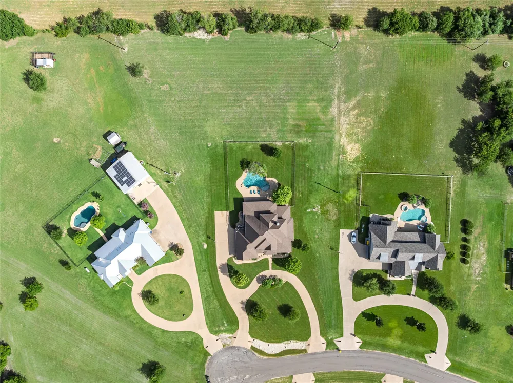 161 Rancho Lorena Drive Lorena, TX 76655