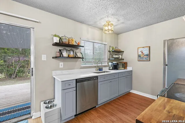 5250 Gordon Cooper Kirby, TX 78219