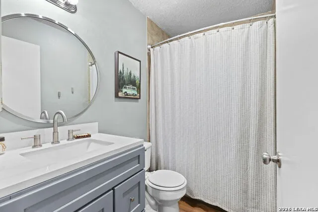 5250 Gordon Cooper Kirby, TX 78219