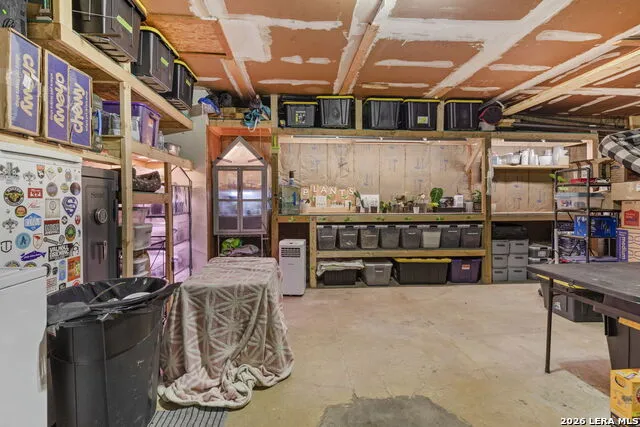 5250 Gordon Cooper Kirby, TX 78219