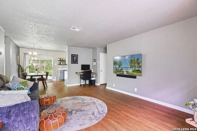 5250 Gordon Cooper Kirby, TX 78219