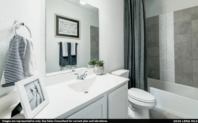 1241 MARVIN GRV Seguin, TX 78155