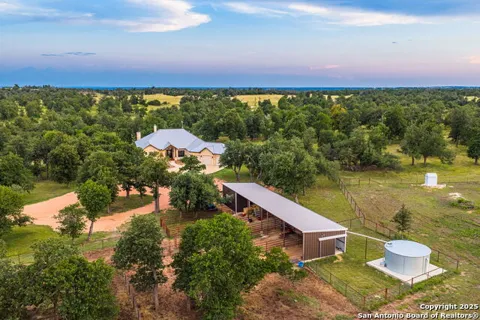 1554 Vintage Oaks Dr