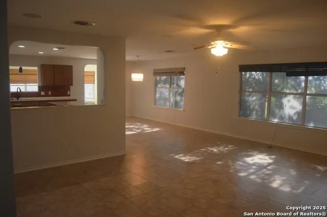 14847 lytle somerset Lytle, TX 78052