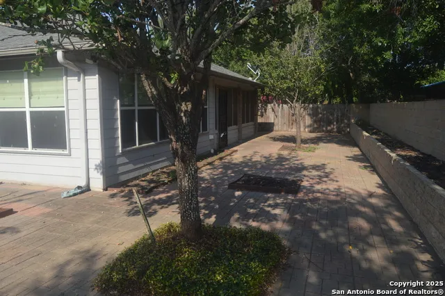 14847 lytle somerset Lytle, TX 78052