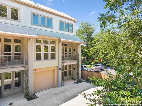 135 Cedar Street #105 Unit 105